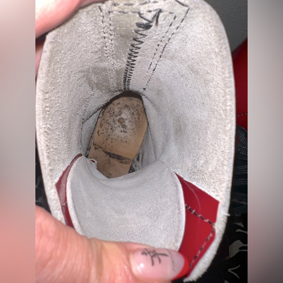 COPY - RARE Vintage Red & Black Patent Leather 10 hole Steel-toe Dr Martens Cir… - Picture 10 of 11